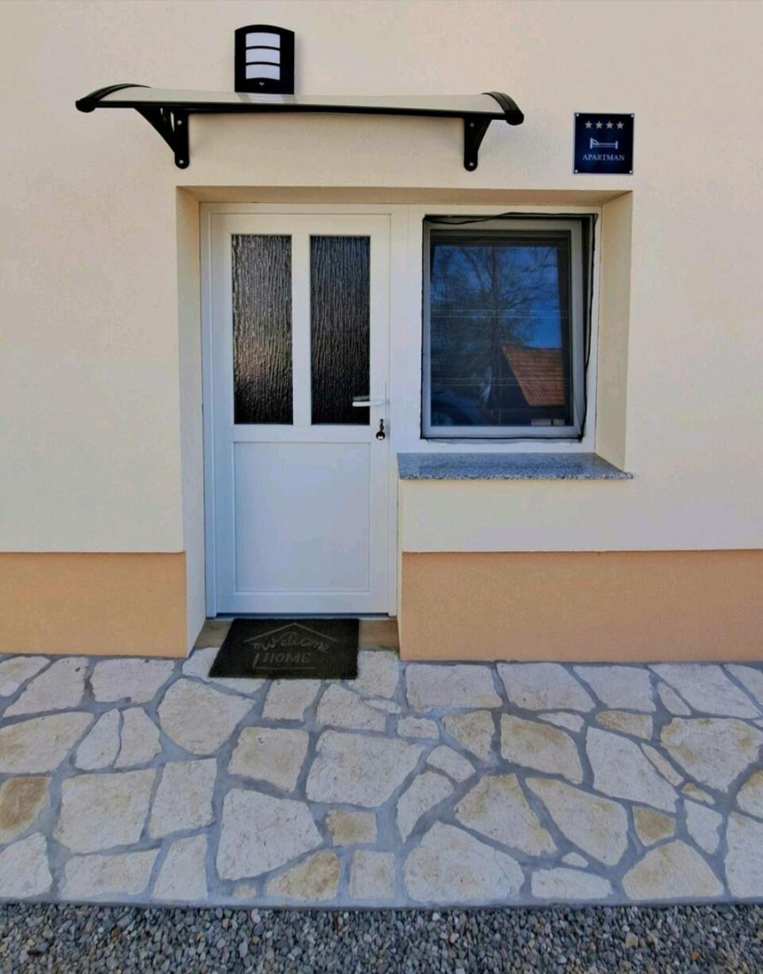 סלוניי Apartment Dado מראה חיצוני תמונה