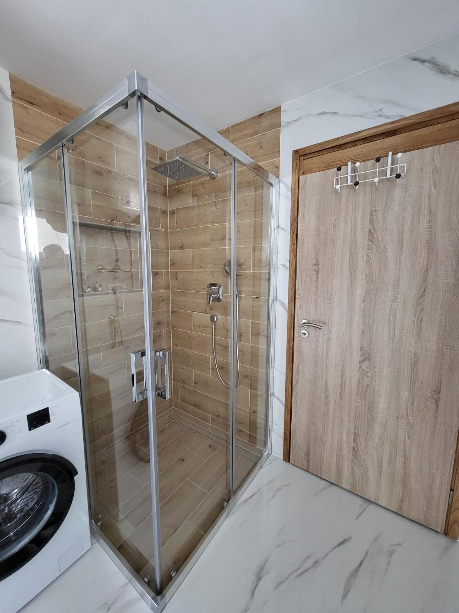 סלוניי Apartment Dado מראה חיצוני תמונה